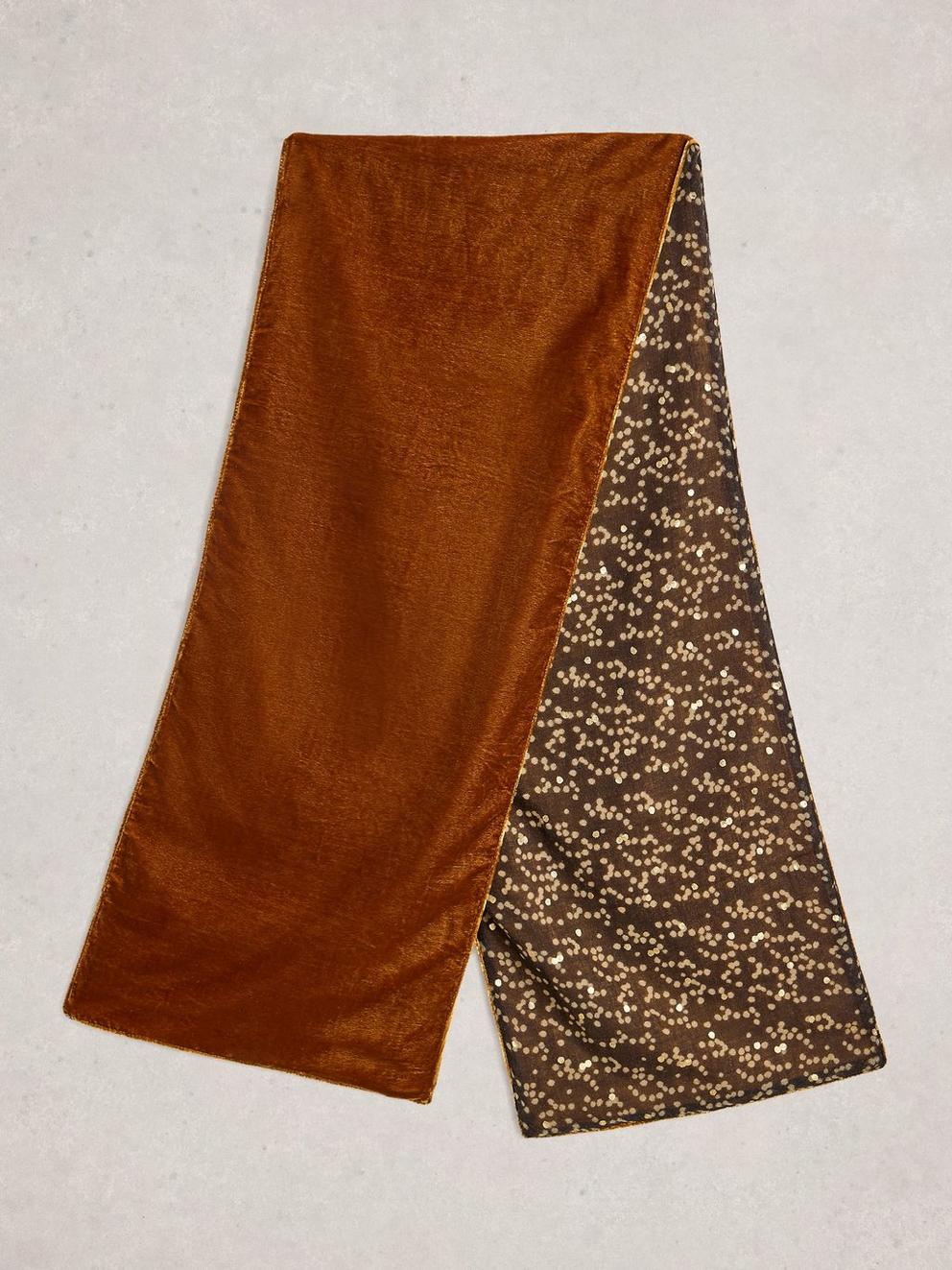 Velvet Print Scarf in CHART PR - FLAT BACK