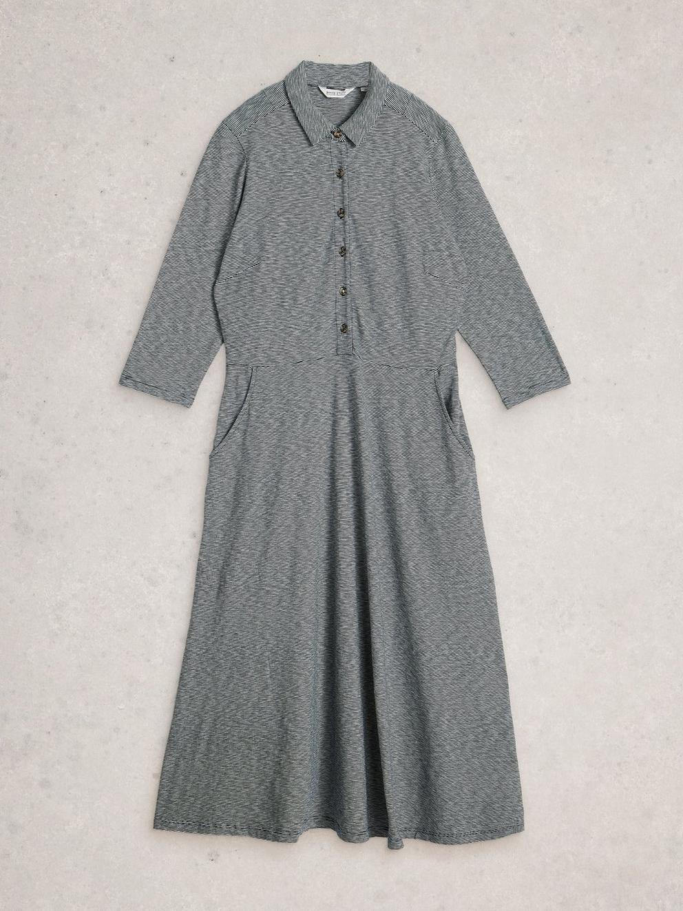 Rua Jersey Half Placket Dress in NAVY MULTI - FLAT FRONT