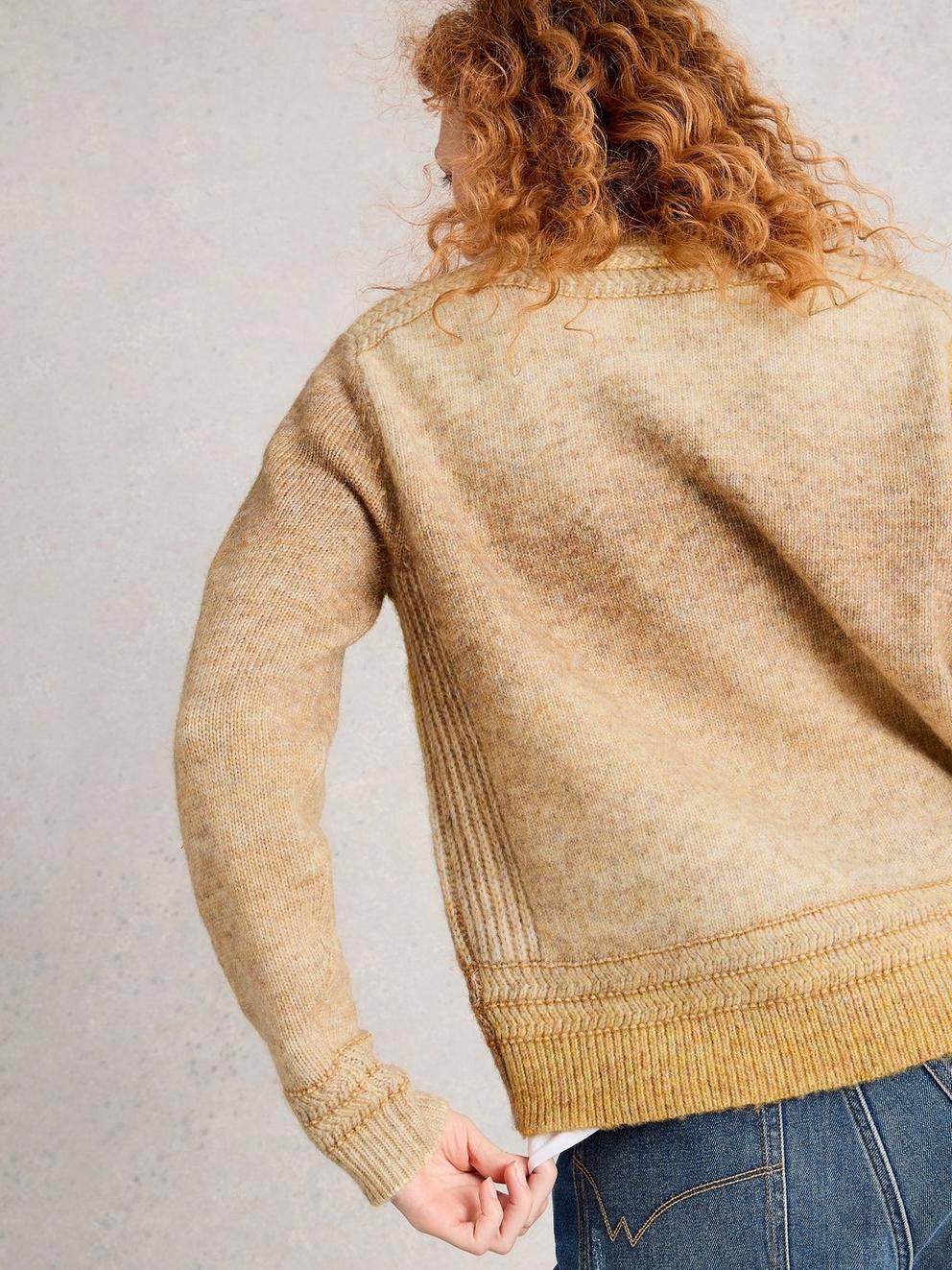LILBET CREW NECK JUMPER in CHART MLT - MODEL BACK