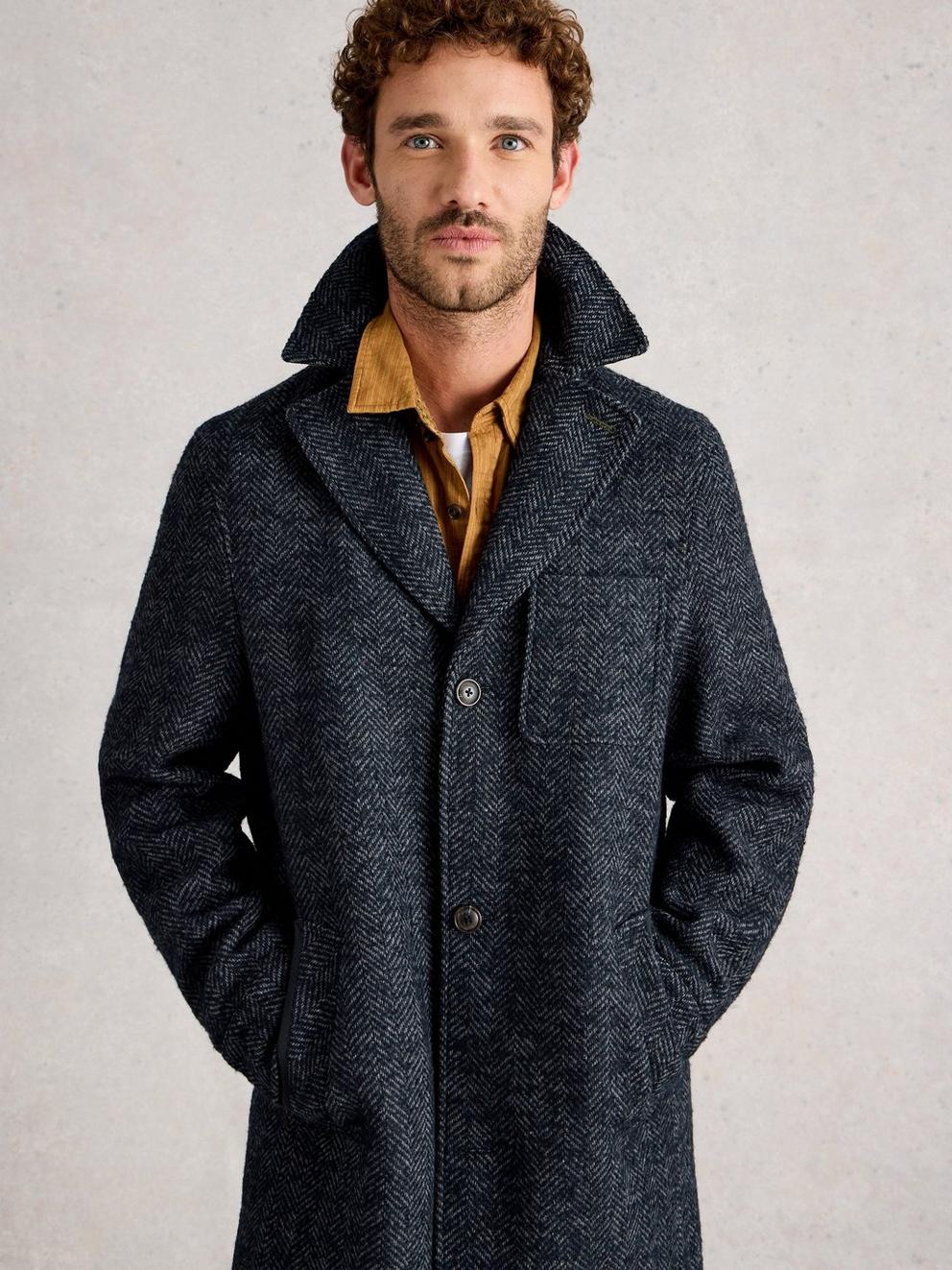 Herringbone Epsom Coat in DARK NAVY - LIFESTYLE