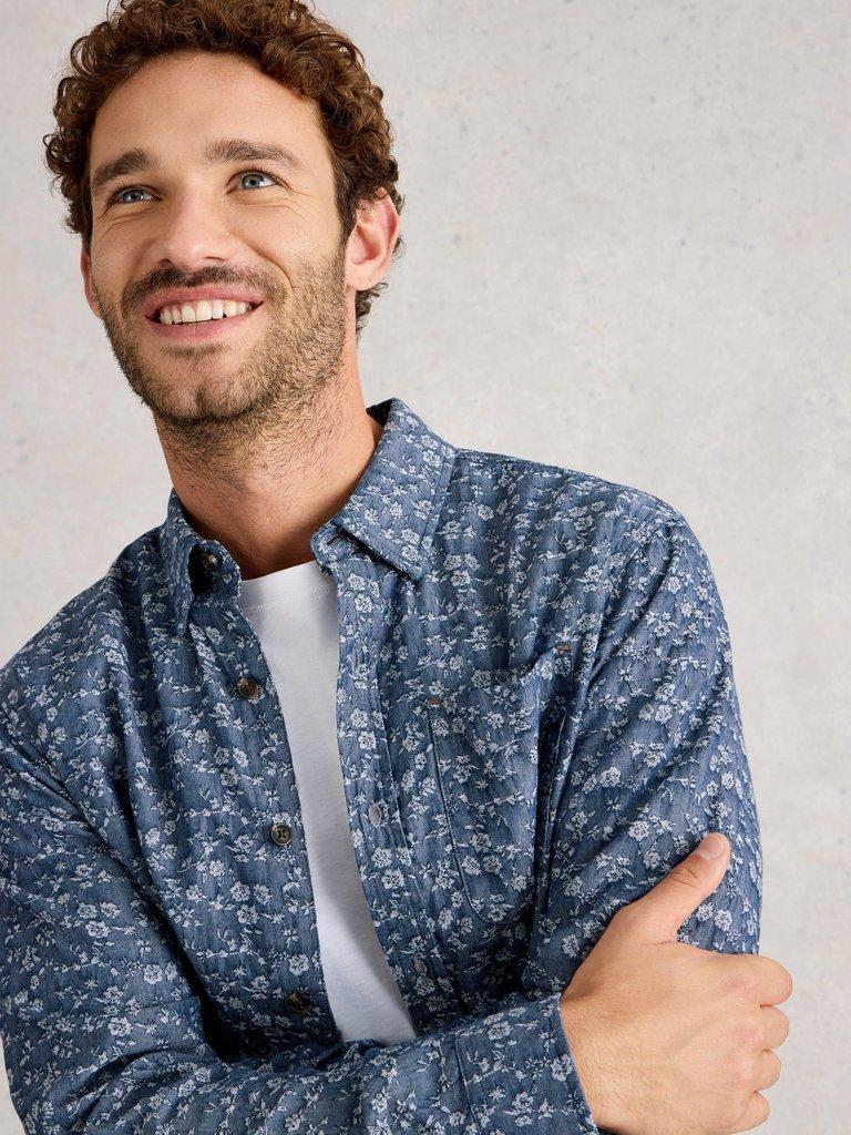 Jacquard Floral Shirt in MID BLUE - MODEL DETAIL