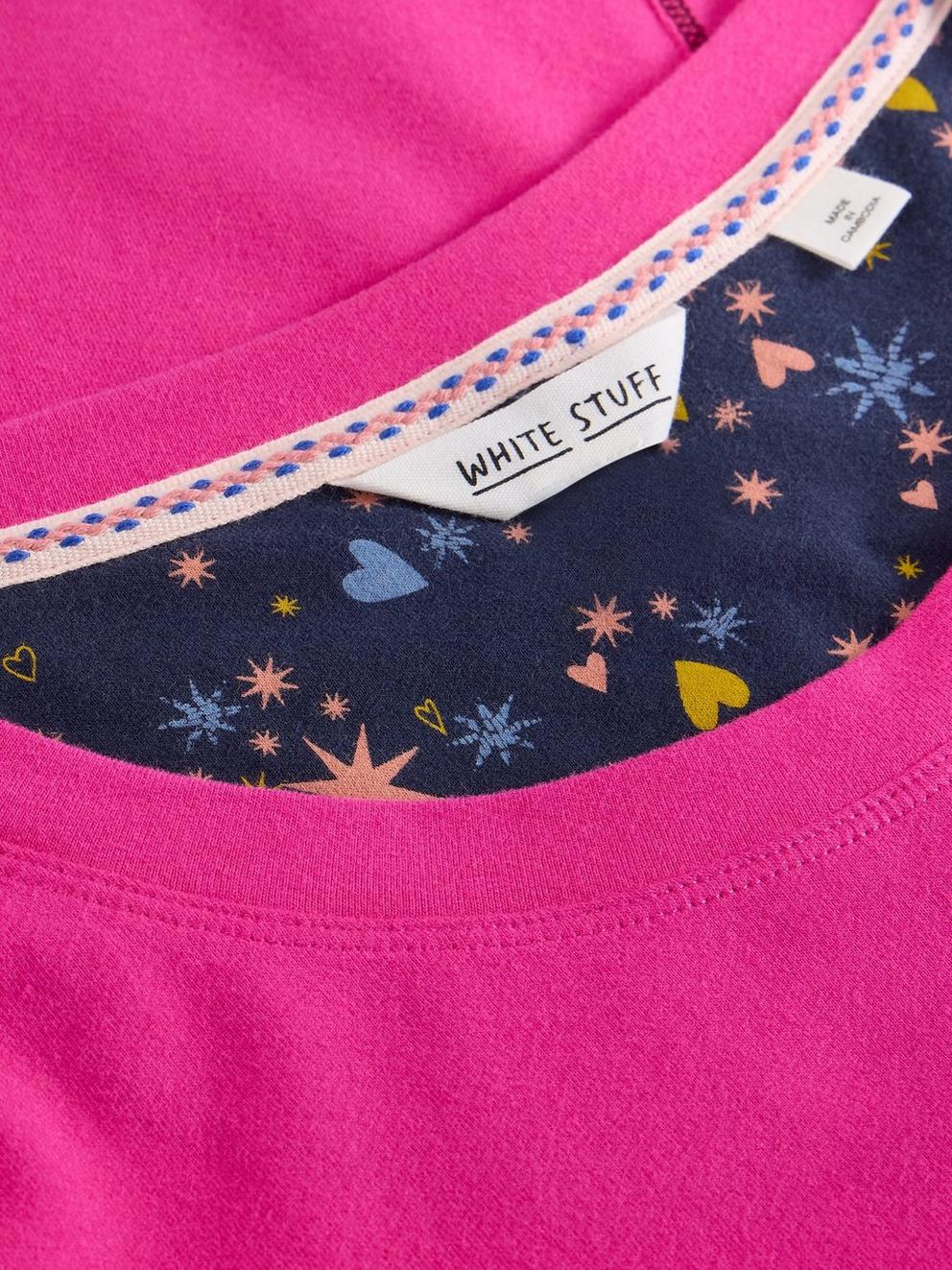 EVA PJ TOP JERSEY in BRT PINK - FLAT DETAIL