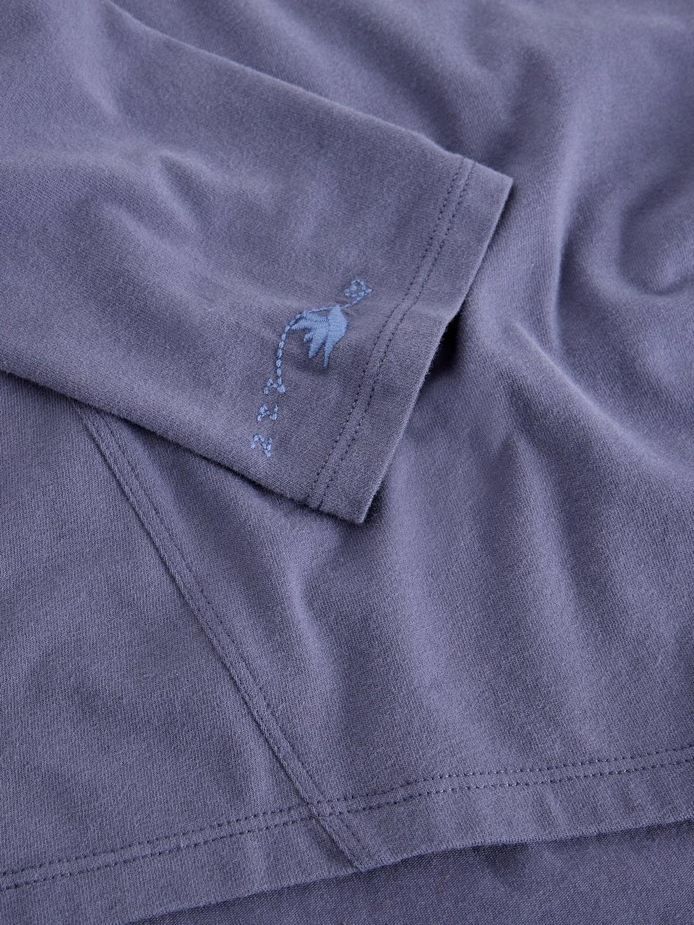 EVA PJ TOP JERSEY in DK PURPLE - FLAT DETAIL