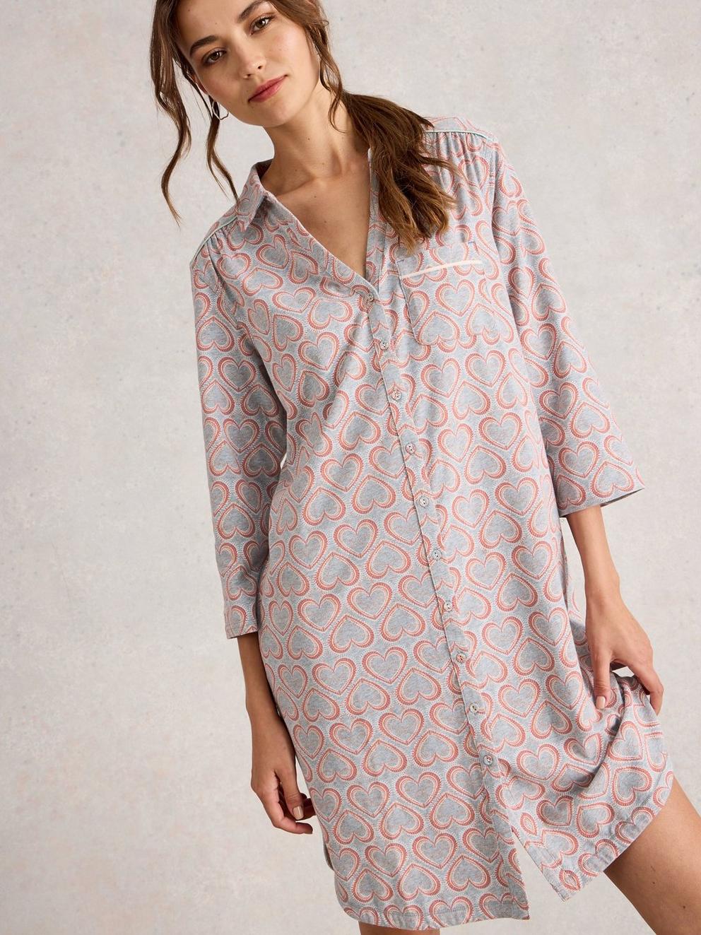 ANNIE JERSEY LONG SLEEVE NIGHTIE in GREY MLT - MODEL DETAIL