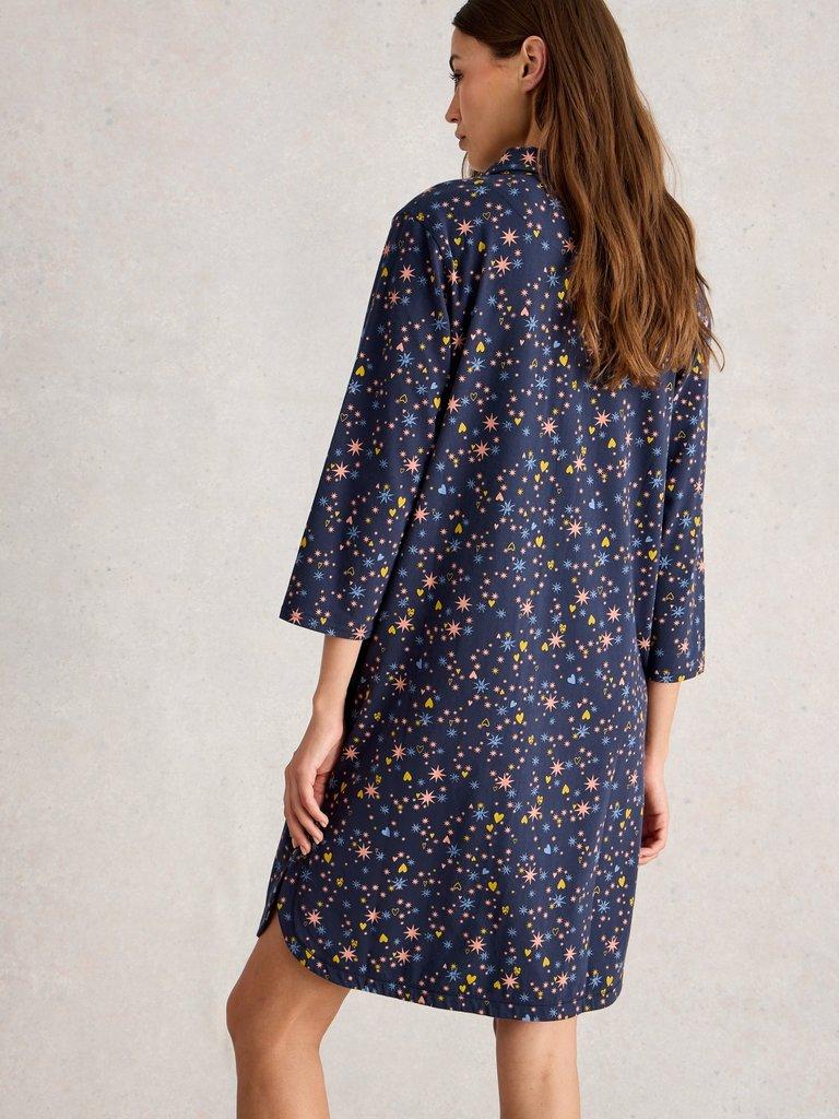 ANNIE JERSEY LONG SLEEVE NIGHTIE in NAVY MULTI - MODEL BACK