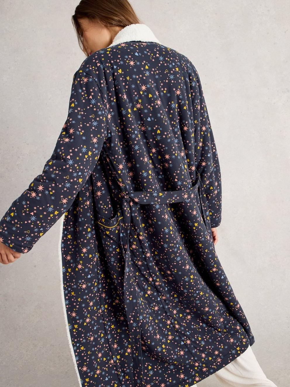 AVA LONG SLEEVE LINED DRESSING GOWN in NAVY MULTI - MODEL BACK