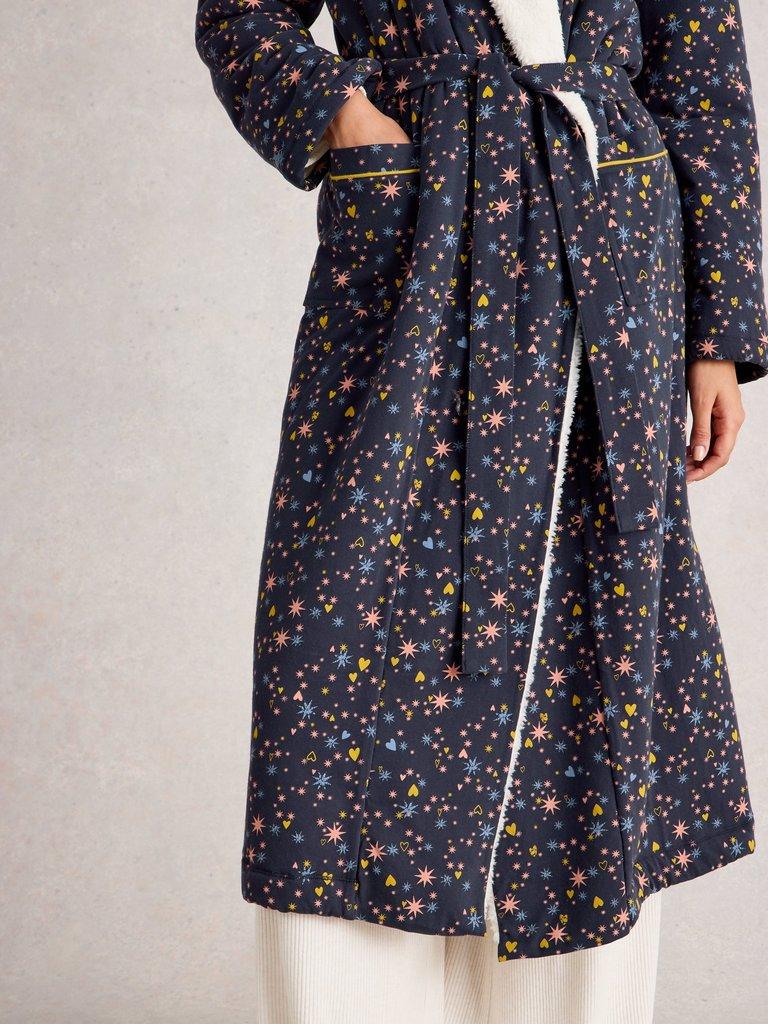 AVA LONG SLEEVE LINED DRESSING GOWN in NAVY MULTI - MODEL DETAIL