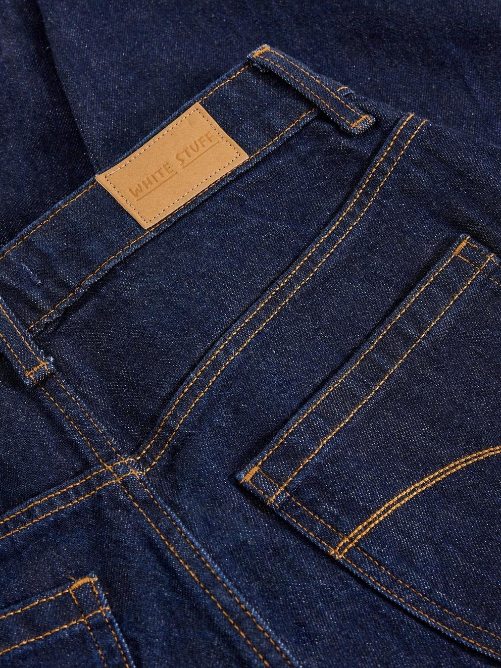 Aubrey Barrel Leg Jean  in DK DENIM - FLAT DETAIL
