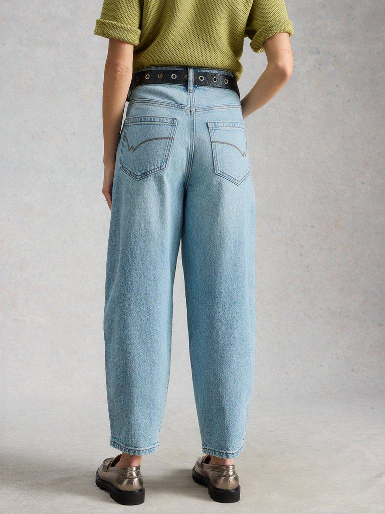 Aubrey Barrel Leg Jean  in LGT DENIM - MODEL BACK