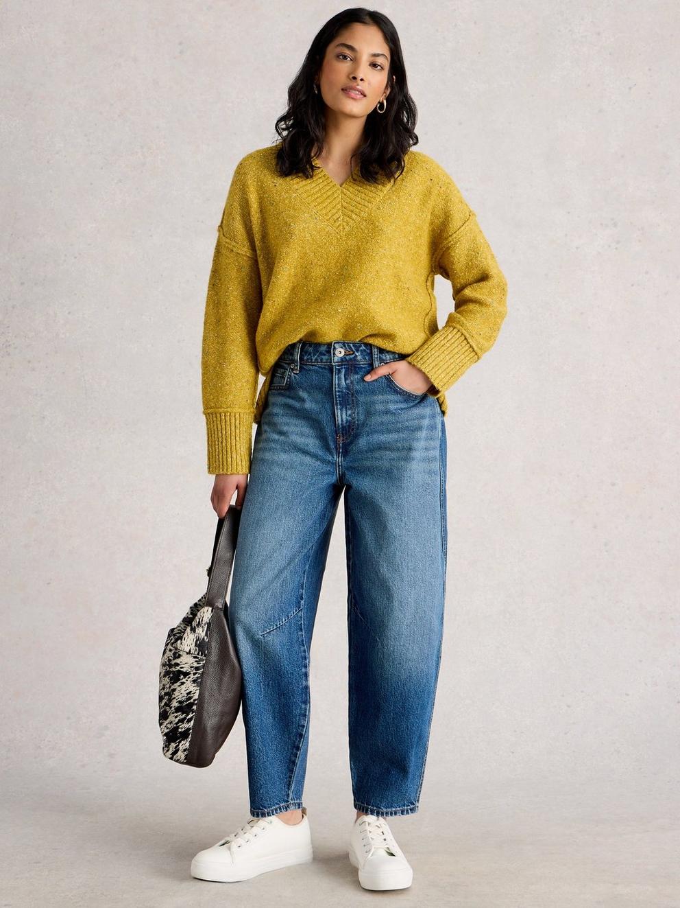 Aubrey Barrel Leg Jean  in MID DENIM - MODEL FRONT