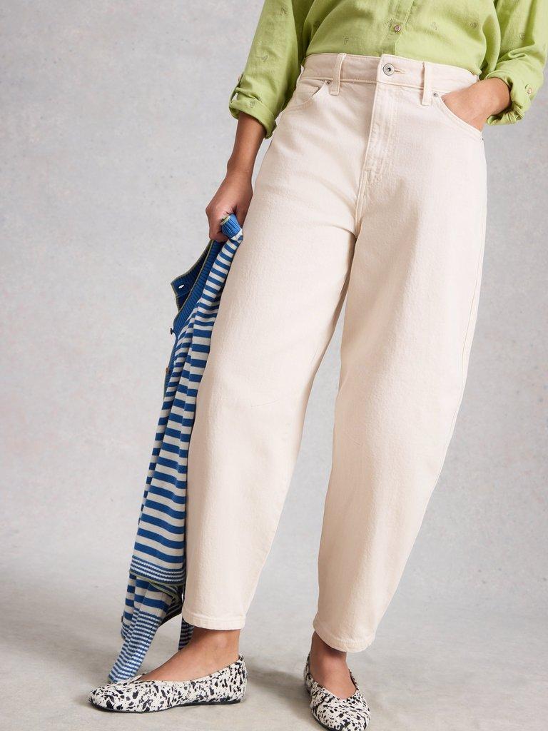 Aubrey Barrel Leg Jean  in NAT WHITE - LIFESTYLE