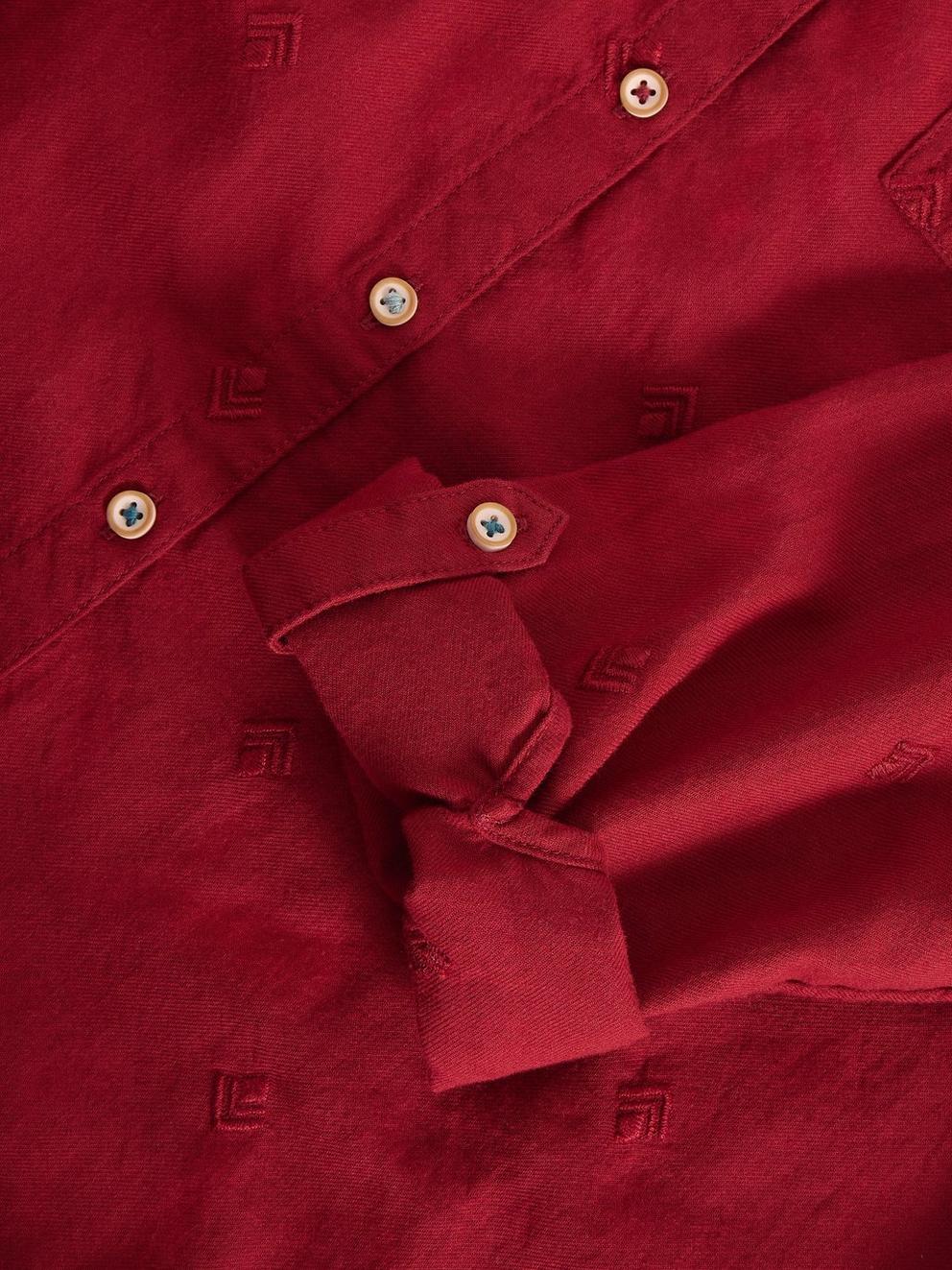 Sophie Shirt Organic Cotton in MID RED - FLAT DETAIL