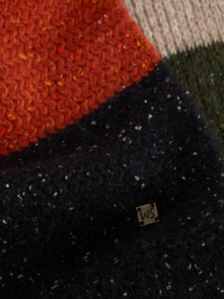 Charlie Nep Knit Scarf  in GREEN MLT - FLAT DETAIL