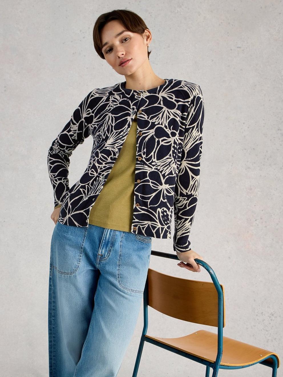 LULU CREW NECK PRINT CARDI in NAVY MULTI - LIFESTYLE