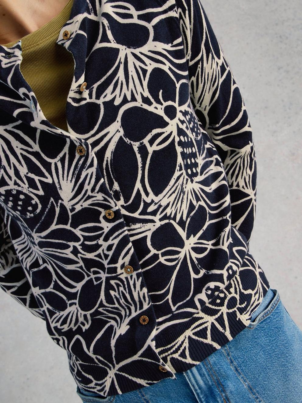 LULU CREW NECK PRINT CARDI in NAVY MULTI - MODEL DETAIL