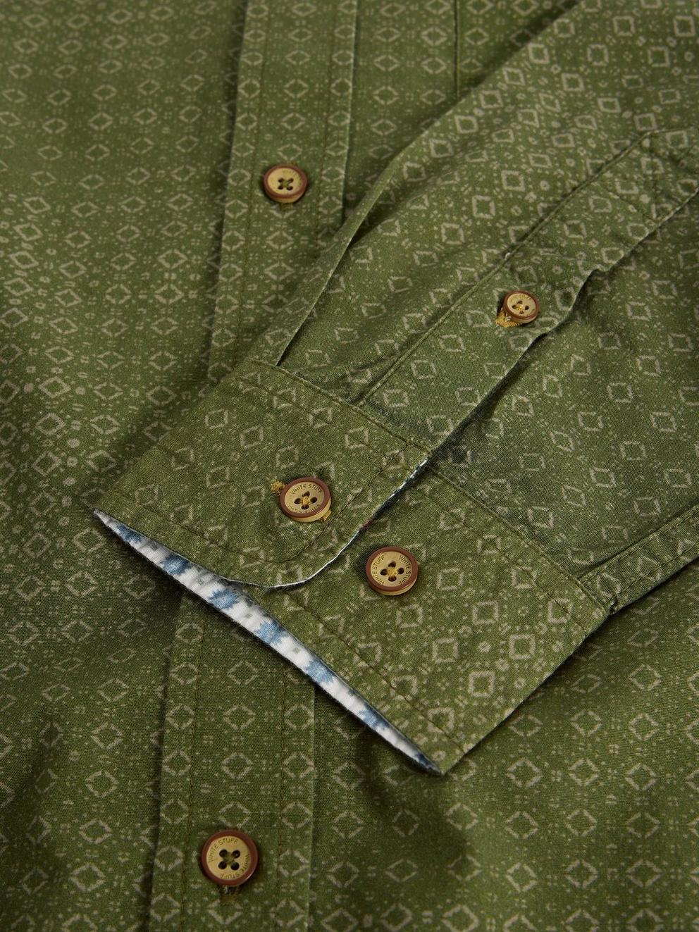 Finsbury Geo Print Shirt in GREEN PR - FLAT DETAIL