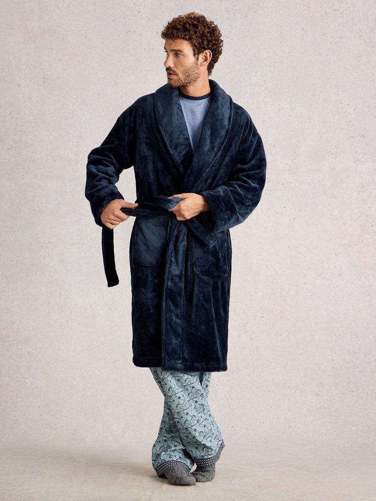 Cosy Robe in DARK NAVY - MODEL FRONT