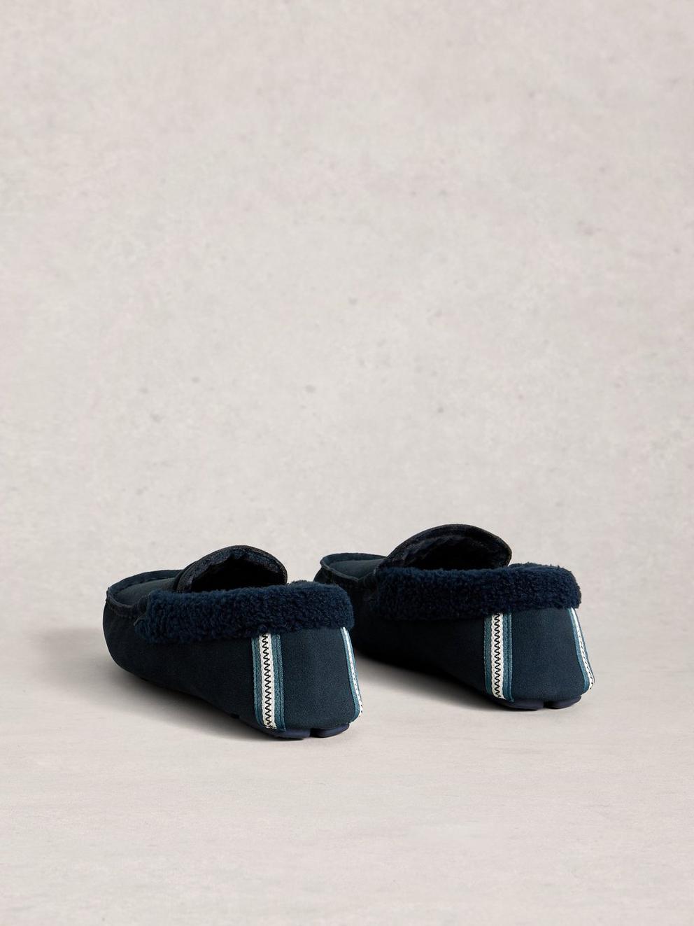 Moccasin Slipper in DARK NAVY - FLAT BACK