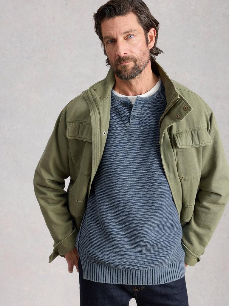 Gatley Henley in DUS BLUE - MODEL DETAIL