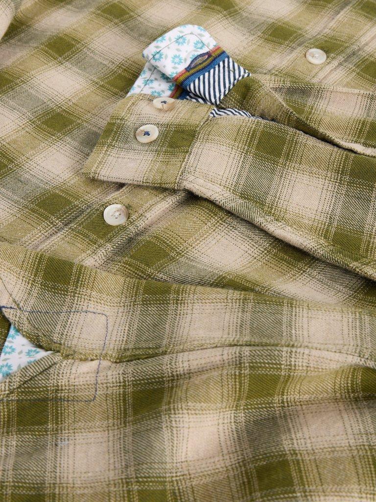 Ludlow Two Toned Check Shirt in GREEN MLT - FLAT DETAIL