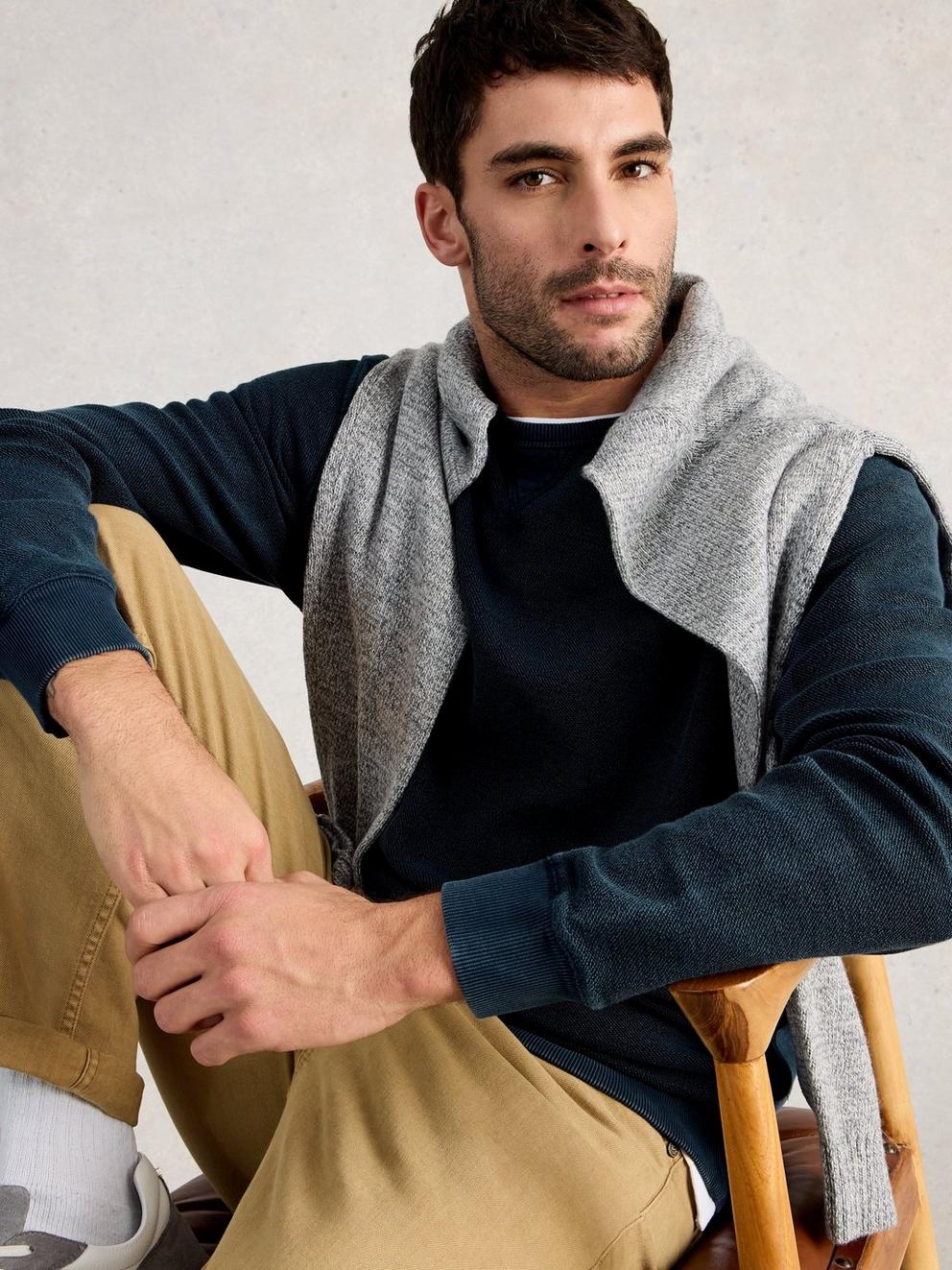Sidmouth Crew Neck in DARK NAVY - LIFESTYLE