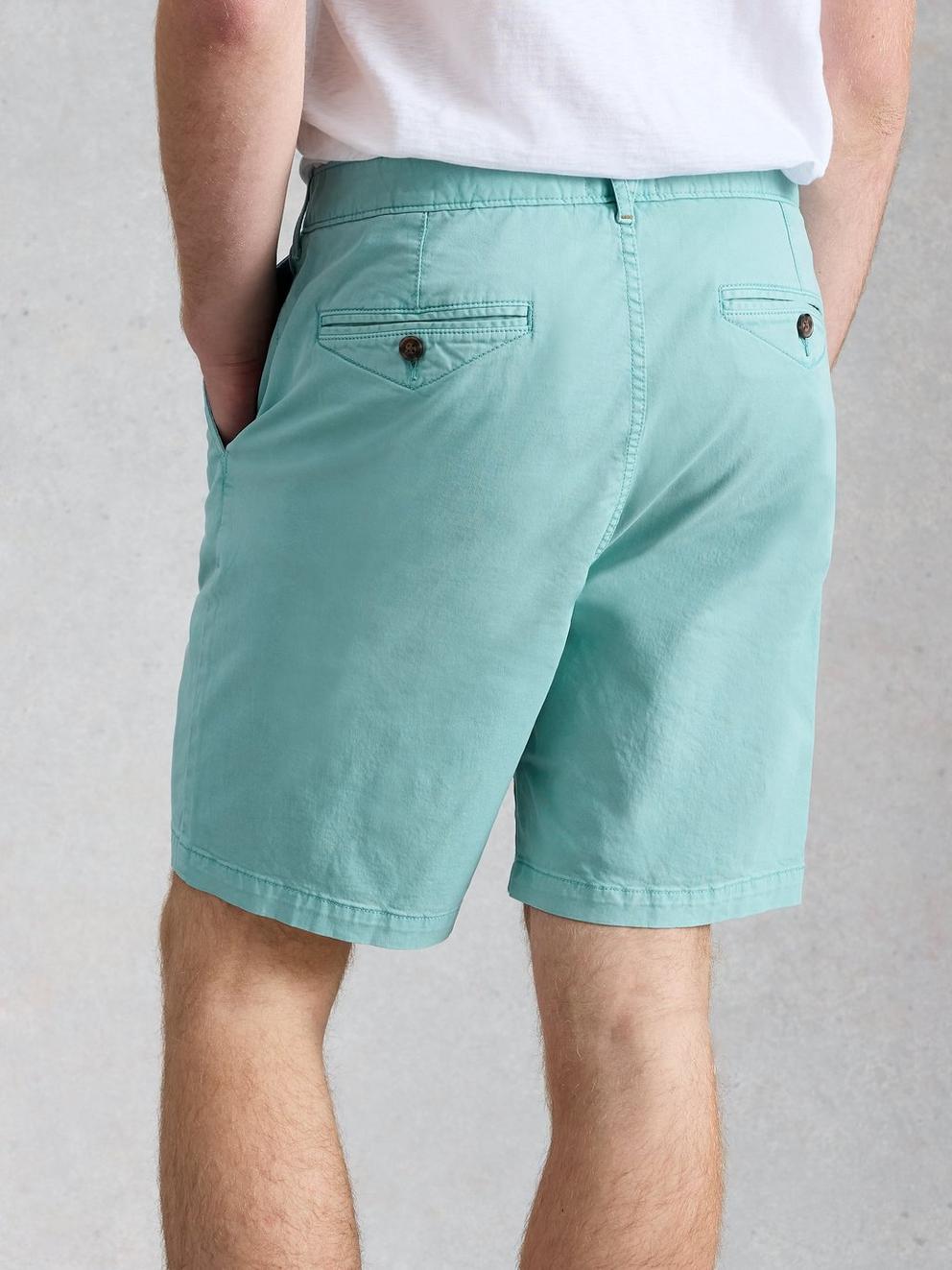 Sutton Chino Short Organic in LGT BLUE - MODEL BACK