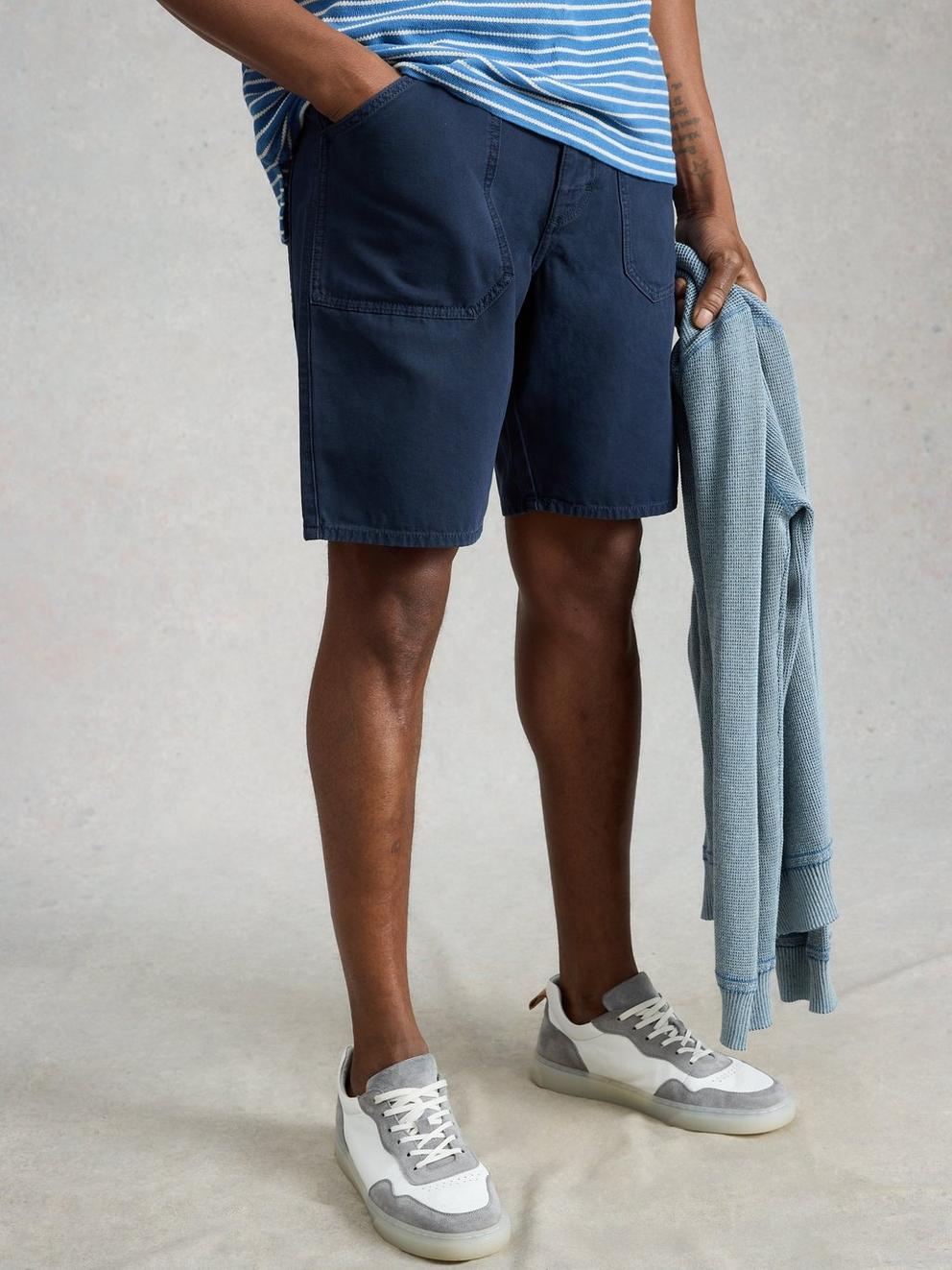 Crantock Utility Short in DARK NAVY - MODEL DETAIL