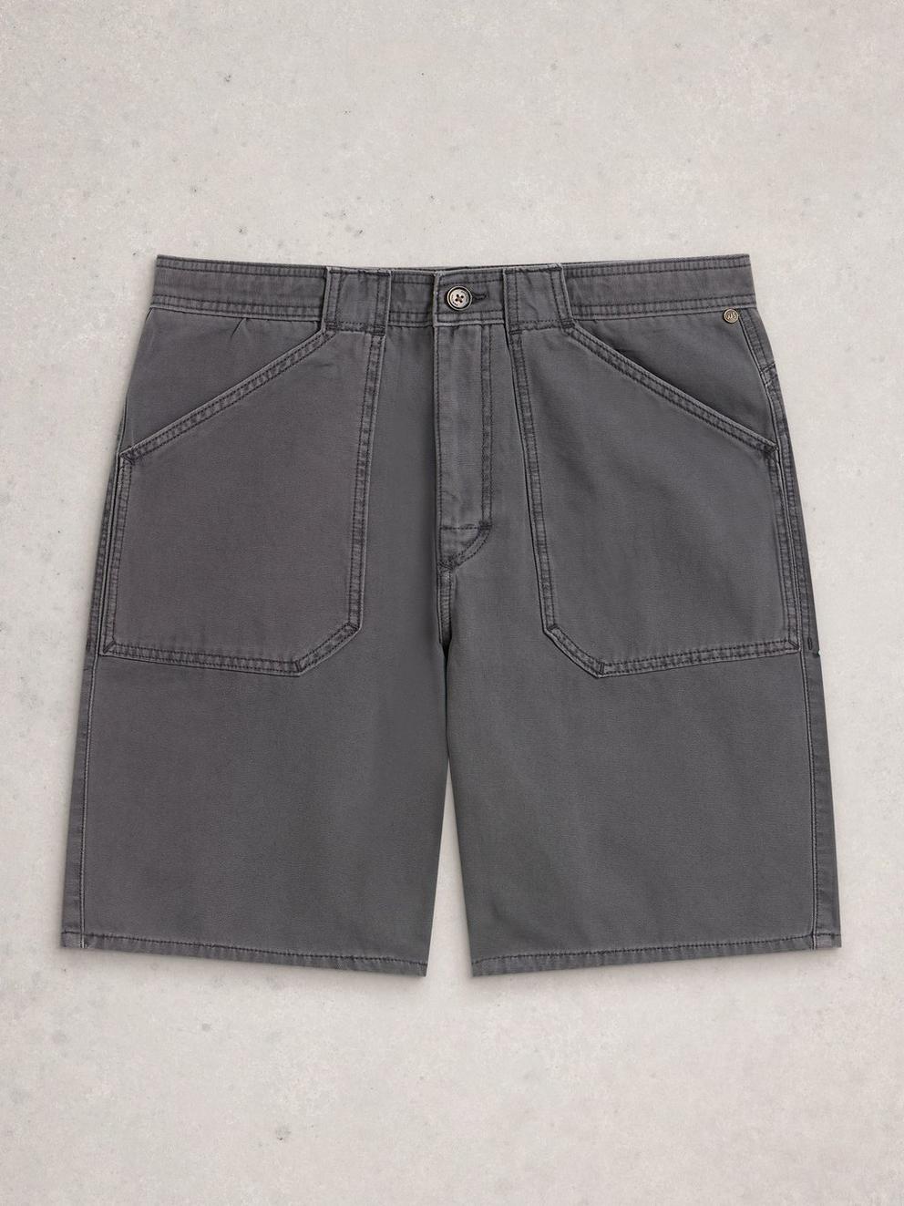Crantock Utility Short in WASHED BLK - FLAT FRONT