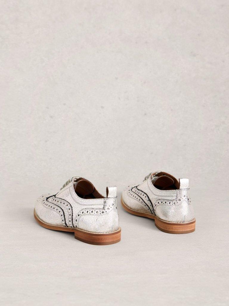 Thistle Lace Up Stitch Brogues in SLV TN MET - FLAT BACK