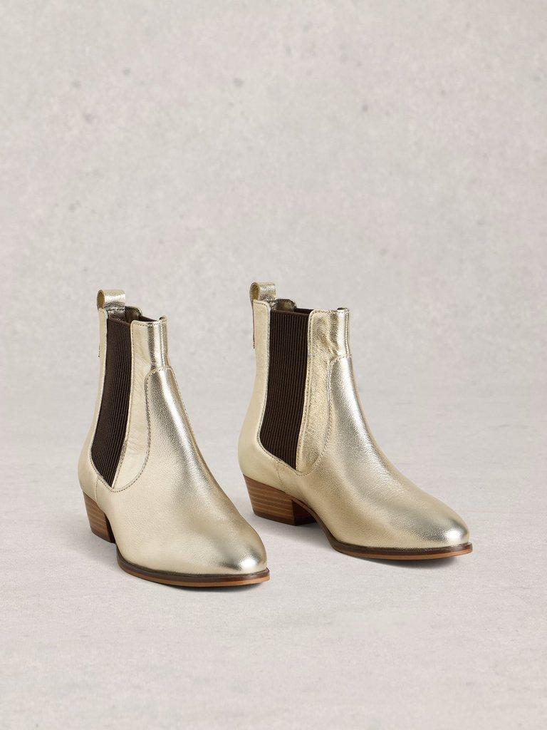 Chelsea Willow Ankle Boot in GLD TN MET - FLAT FRONT