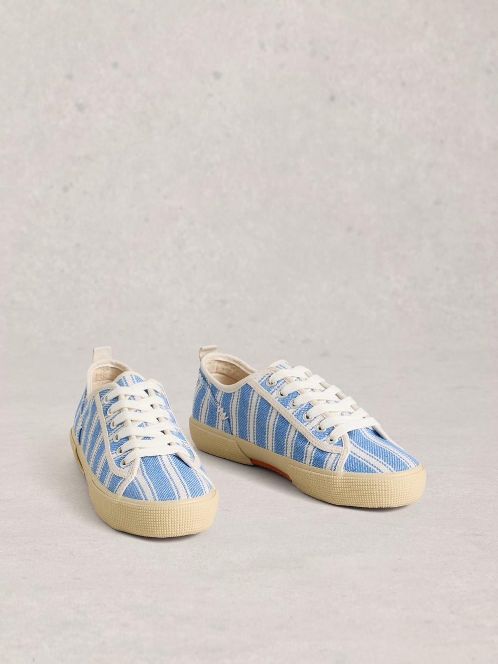 Pippa Lace Up Canvas Trainer in BLUE MLT - FLAT FRONT