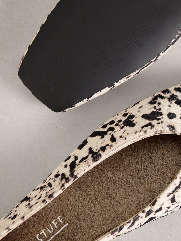 Sloane Ballerina in BROWN MLT - FLAT DETAIL