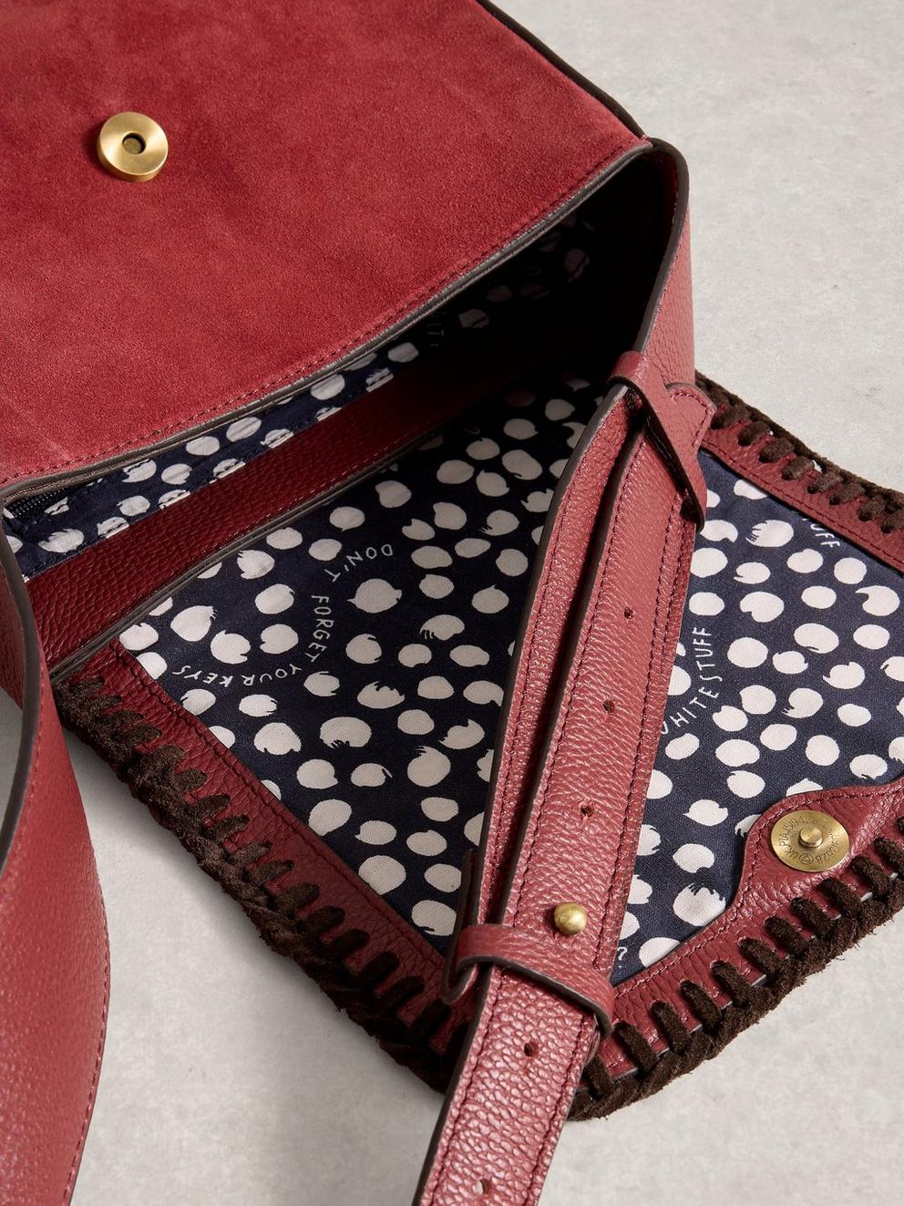 Isabelle Satchel Bag in MID RED - FLAT DETAIL