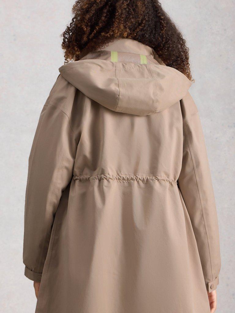 Beth Waterproof Coat in LGT NAT - MODEL BACK