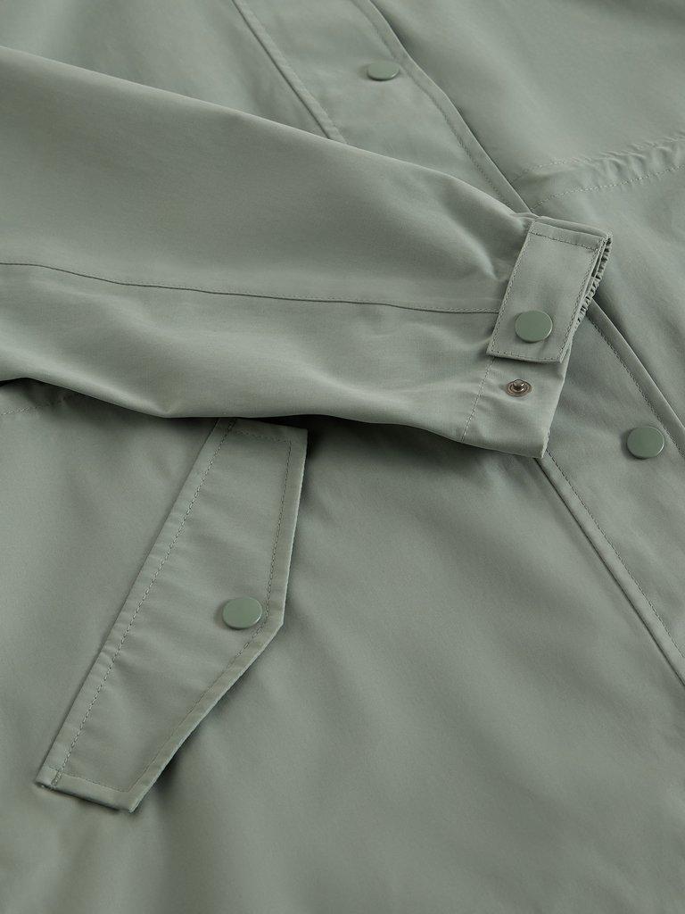Beth Waterproof Coat in MID GREEN - FLAT DETAIL