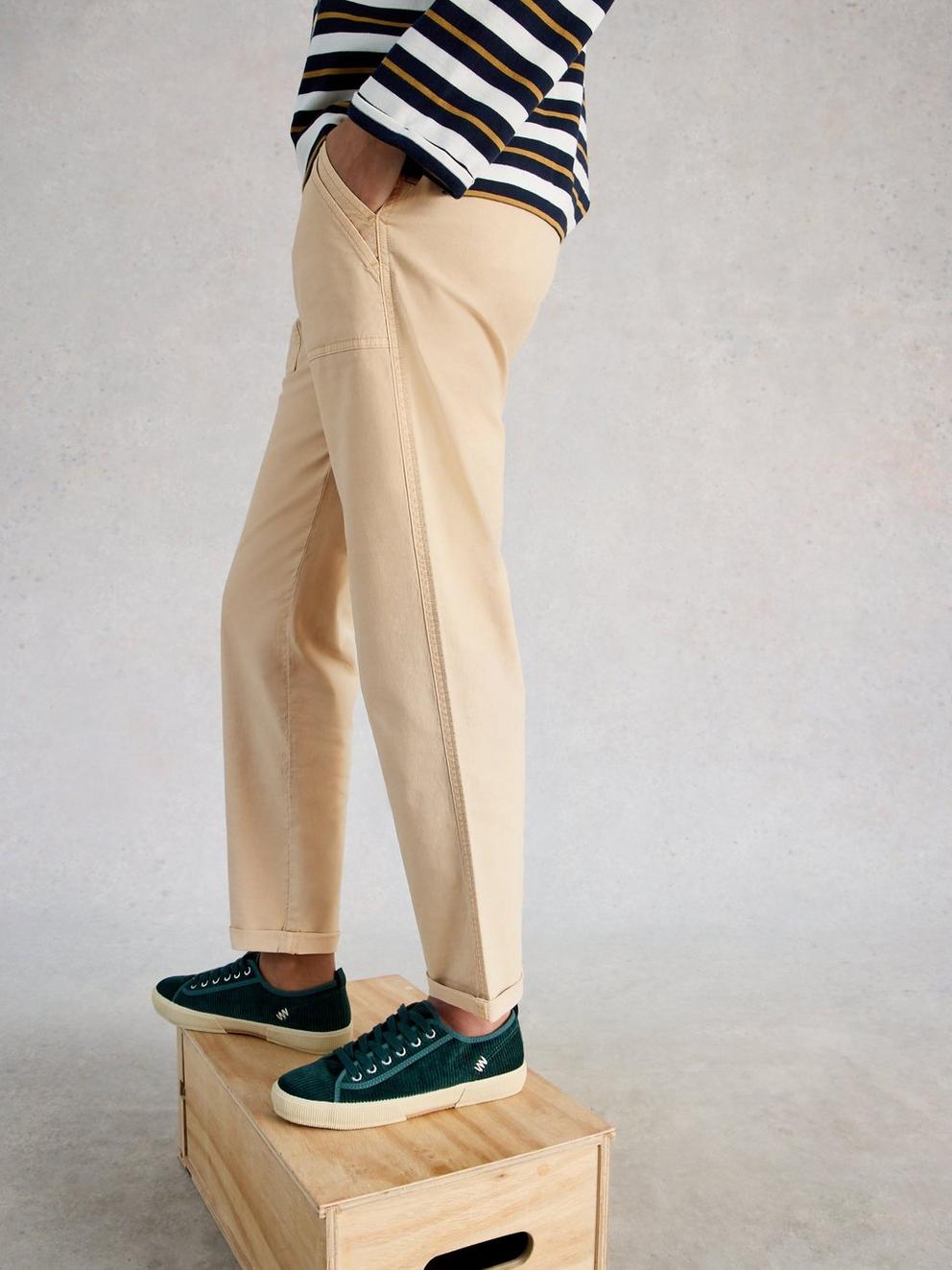 Twister Chino Ankle Length Trouser in LGT NAT - LIFESTYLE