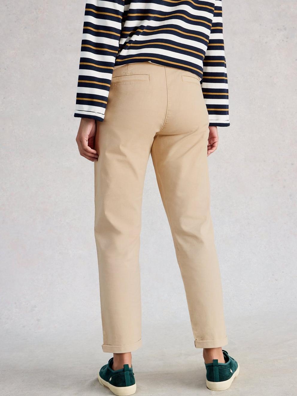 Twister Chino Ankle Length Trouser in LGT NAT - MODEL BACK