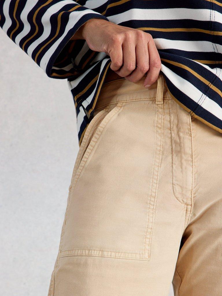 Twister Chino Ankle Length Trouser in LGT NAT - MODEL DETAIL