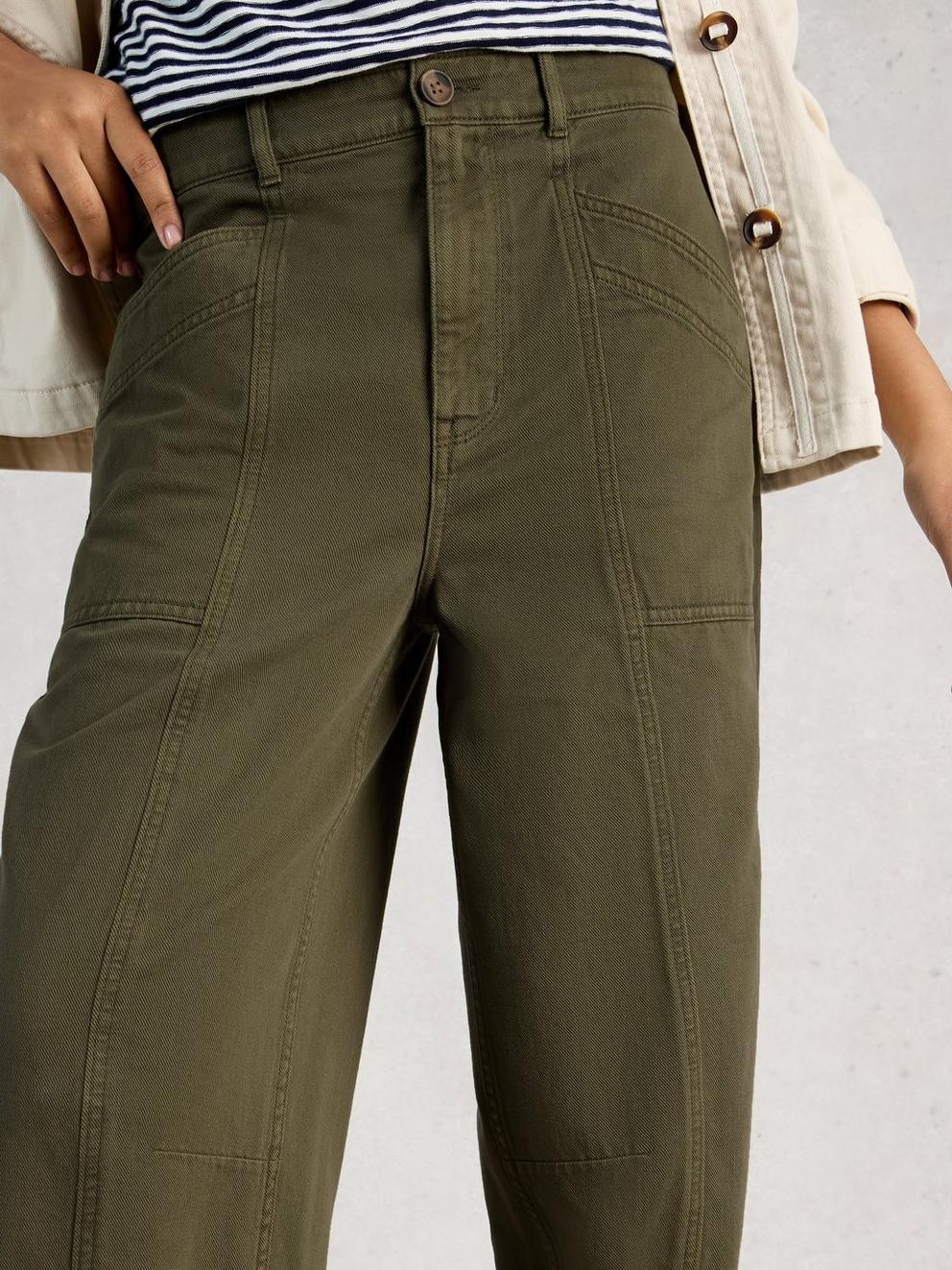 Aubrey Barrel Trouser in KHAKI GRN - MODEL DETAIL