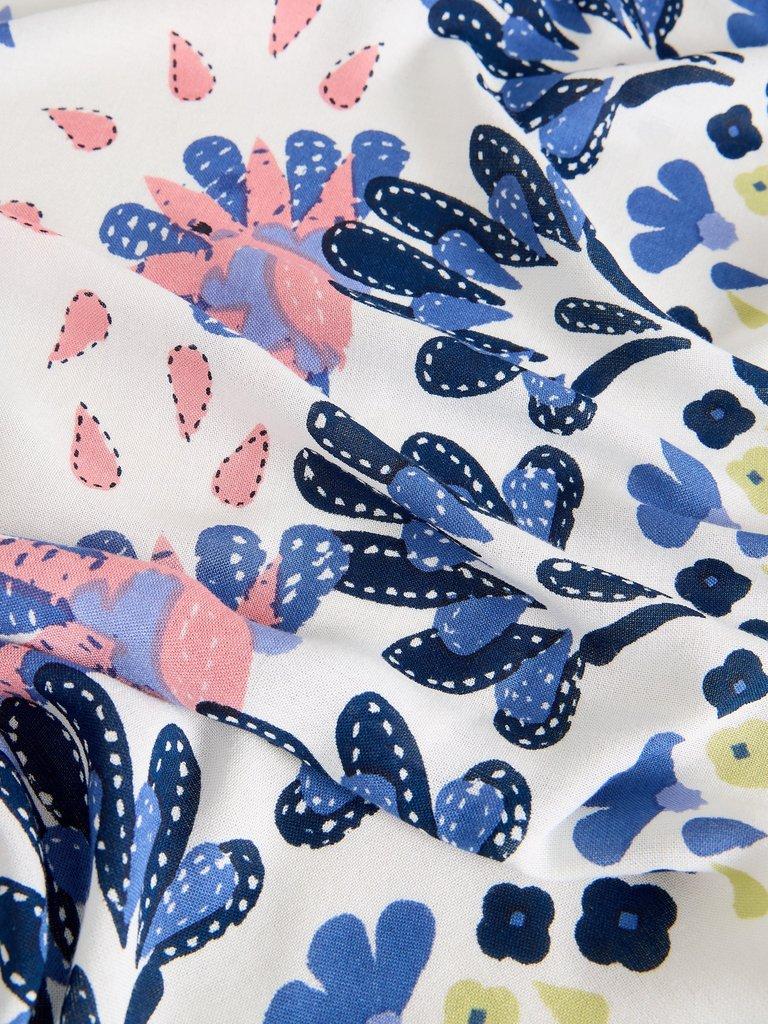 Sophie Print Scarf in IVORY MLT - FLAT DETAIL