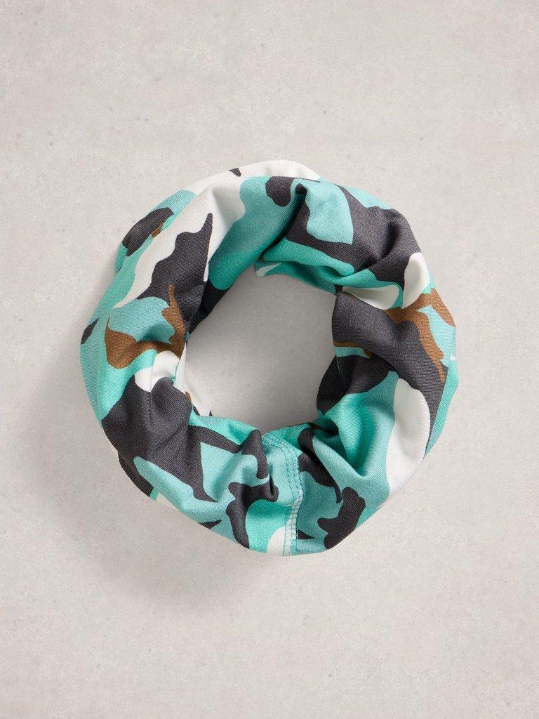 Versatile Neck Jersey Roll in TEAL MLT - LIFESTYLE