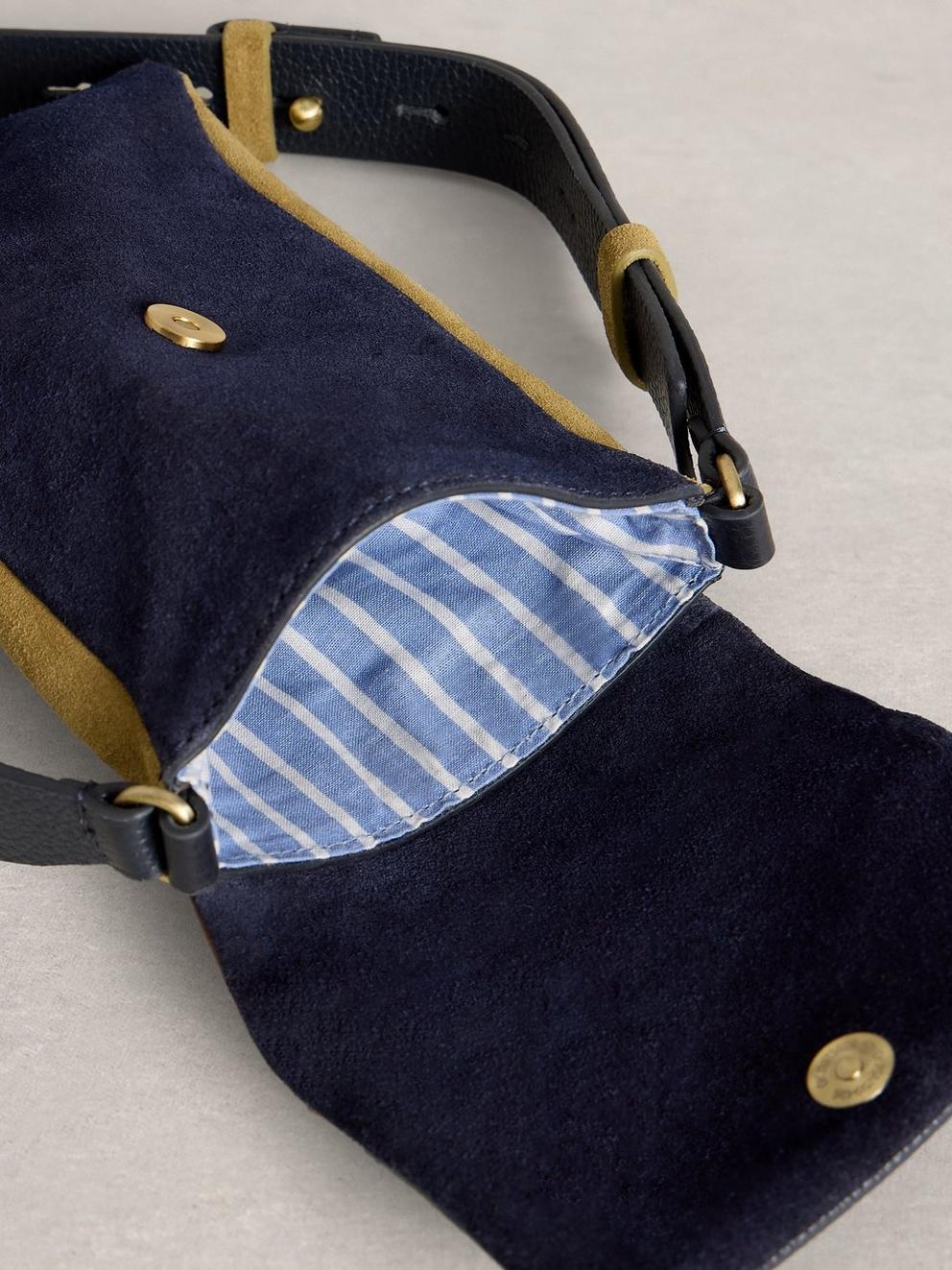 Tiggy Zip Phone Bag in NAVY MULTI - FLAT DETAIL