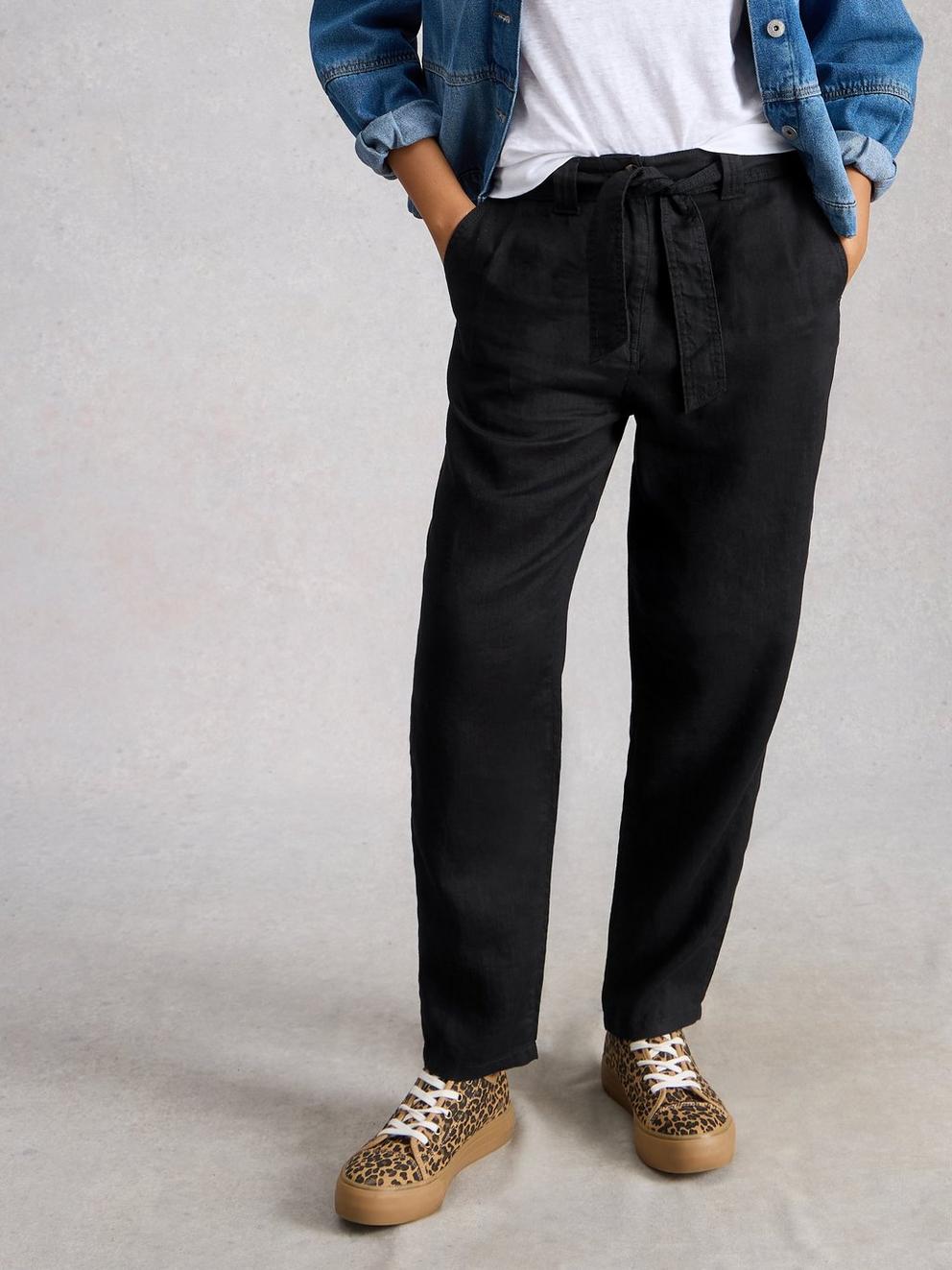 Hadley Linen Trouser in PURE BLK - MODEL DETAIL