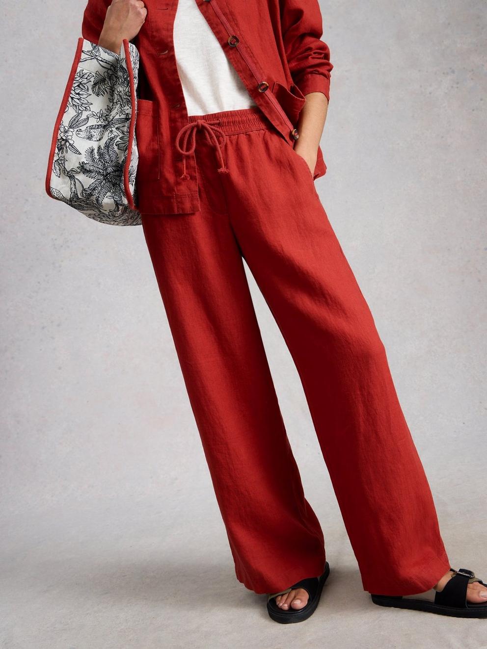 Ally Linen Wide Leg Trouser in MID RED - MODEL DETAIL
