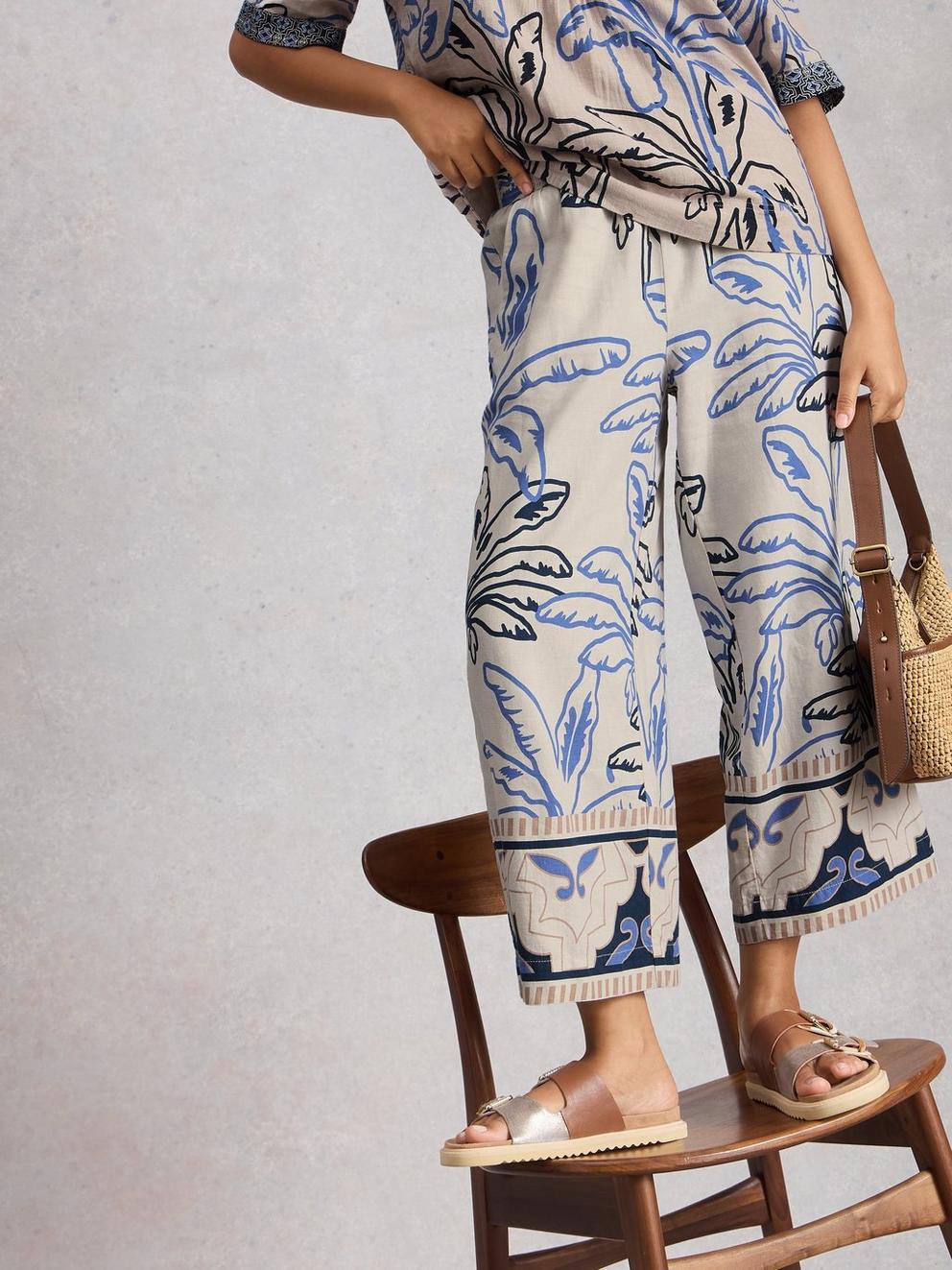 Shelly Linen Crop Blend Culotte in IVORY PR - LIFESTYLE