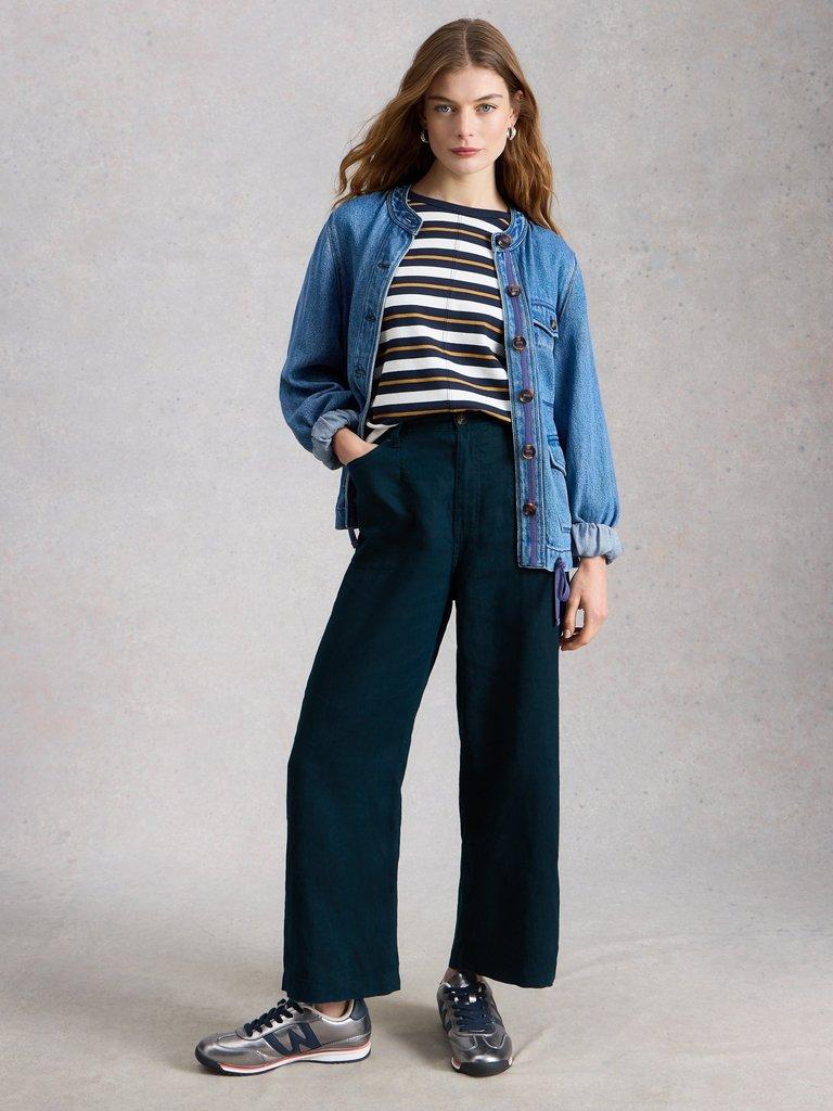 Tia Linen Wide Leg Crop in DARK NAVY - MODEL FRONT