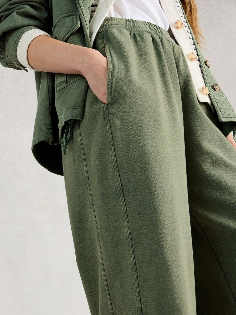 Parker Wide Leg Jogger in MID GREEN - MODEL DETAIL