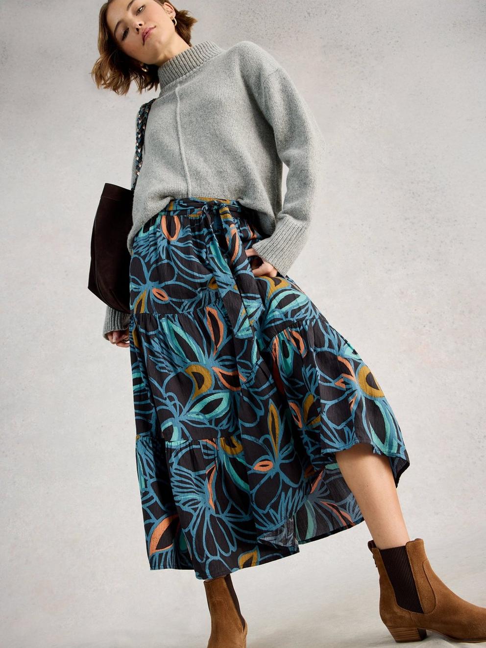 Lotus Print Maxi Skirt in BLK MLT - LIFESTYLE