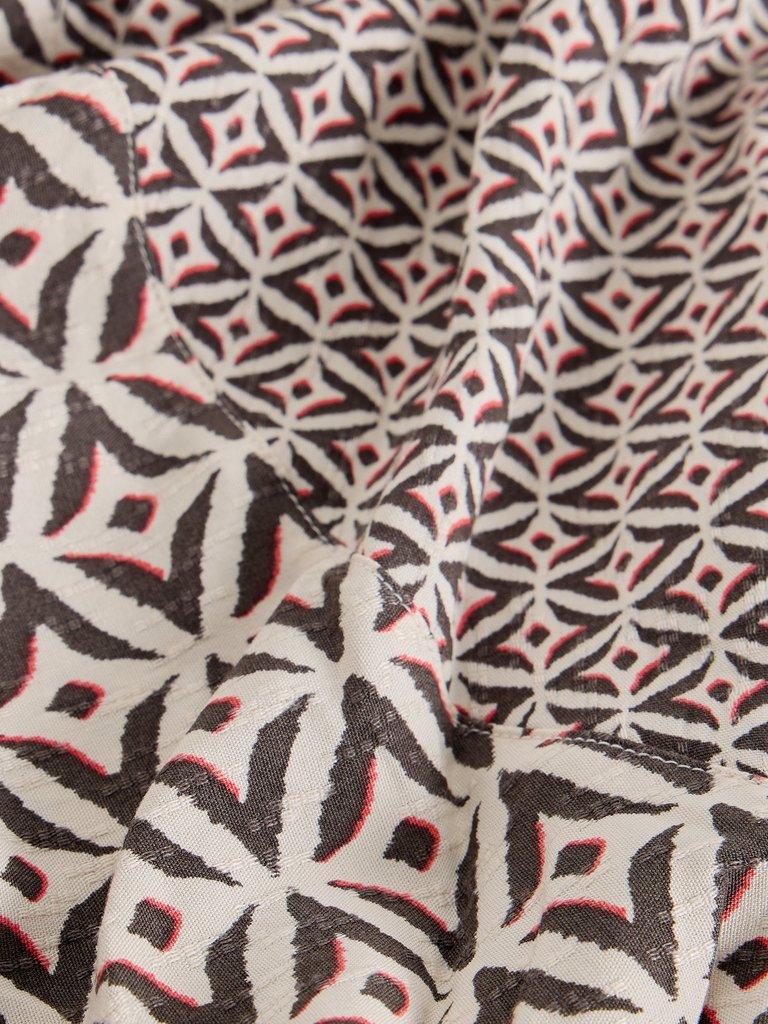 Sara Maxi Print Skirt in BLK MLT - FLAT DETAIL