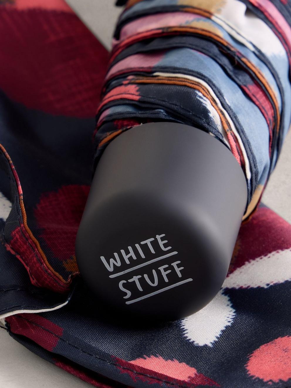 Umbrella in NAVY MULTI - FLAT DETAIL